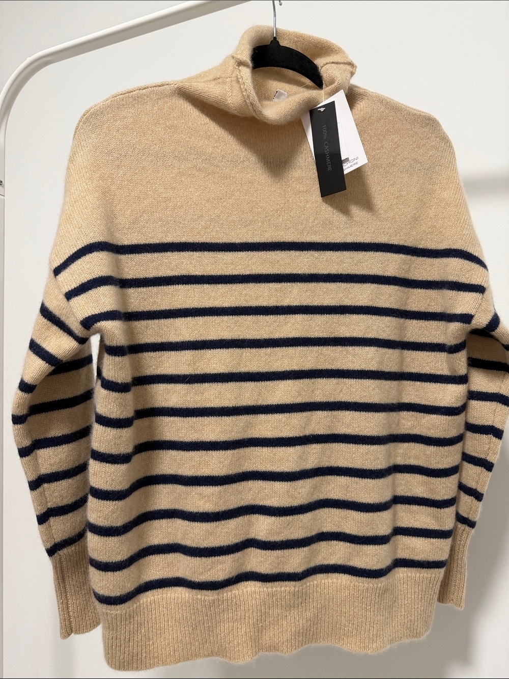 New!! Magaschoni 100% Cashmere Beige and Navy Striped Turtleneck Oversized Women
